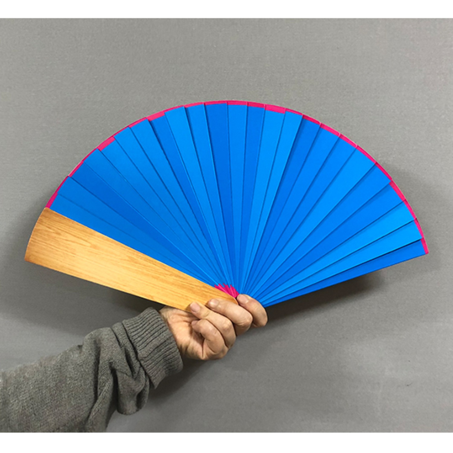 [컬러체인지부채]Four Color Changing fan 4가지 컬러로 체인지되는 부채입니다.